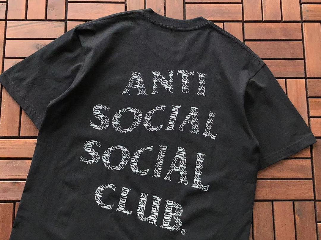 On Running ~89 ANTI SOCIAL CLUB T-SHIRT - Image 12
