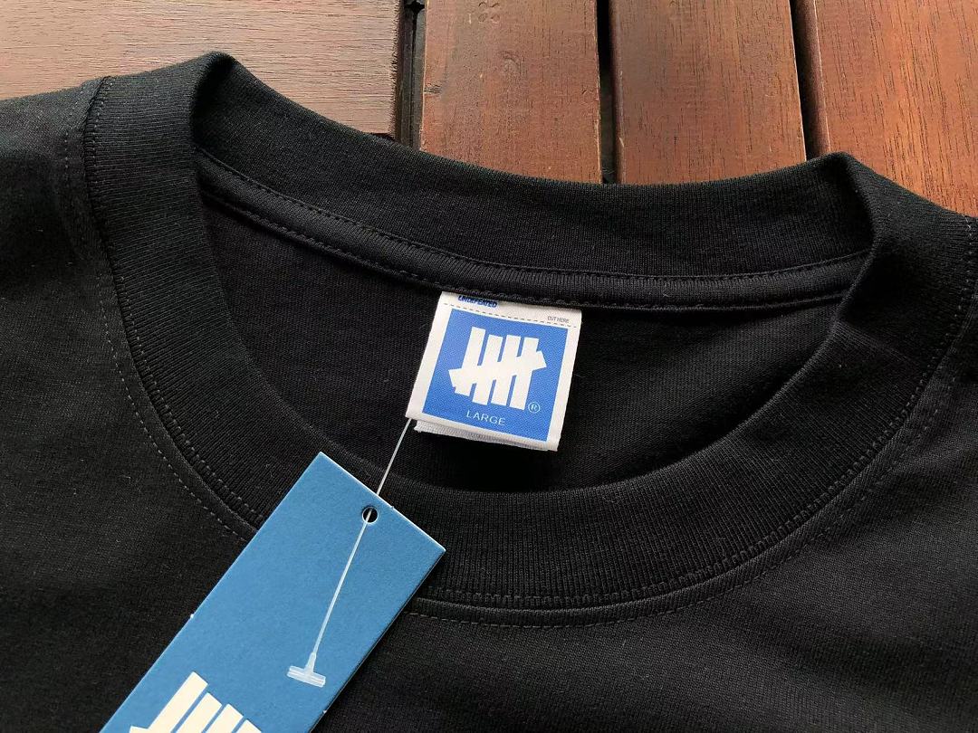On Running ~85 UNDEFEATED T-SHIRT 55063089 (Im 180CM 68KG Iwear Size L In The Photo) - Image 17