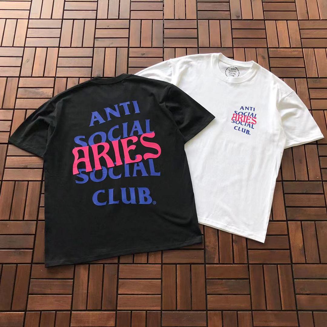 On Running ~99 ANTI SOCIAL CLUB T-SHIRT