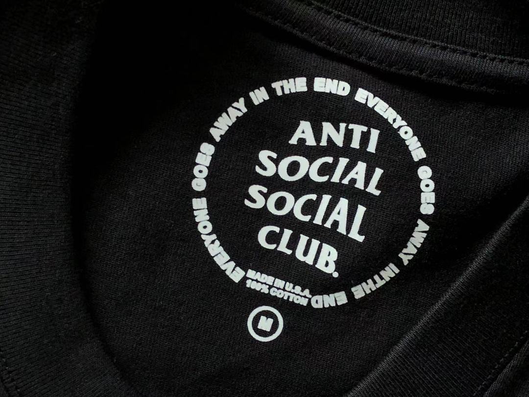 On Running ~89 ANTI SOCIAL CLUB T-SHIRT - Image 18