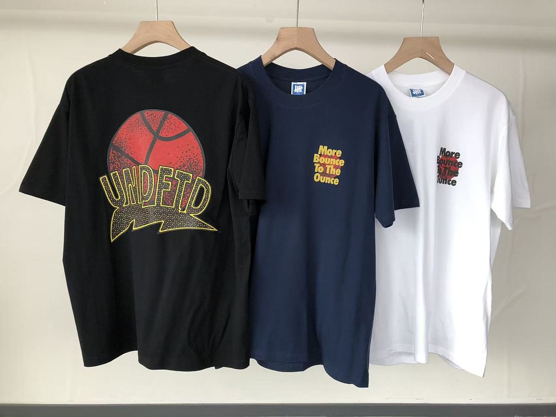 On Running ~85 UNDEFEATED T-SHIRT 55070622 (Im 185CM 80KG Iwear Size L In The Photo) - Image 25