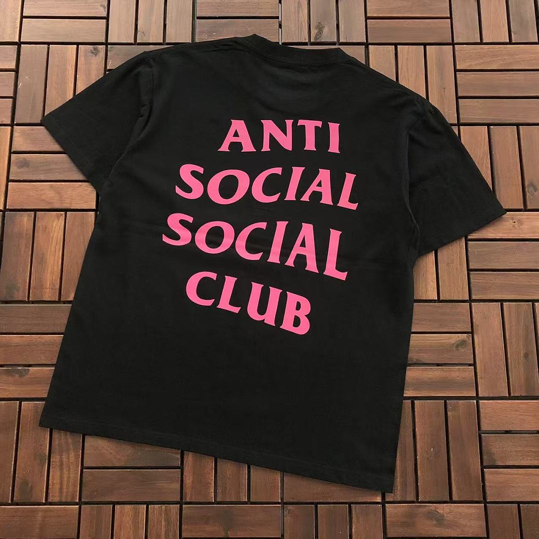 On Running ~85 ANTI SOCIAL CLUB T-SHIRT 55041570 (Im 185CM 70KG Iwear Size M In The Photo)
