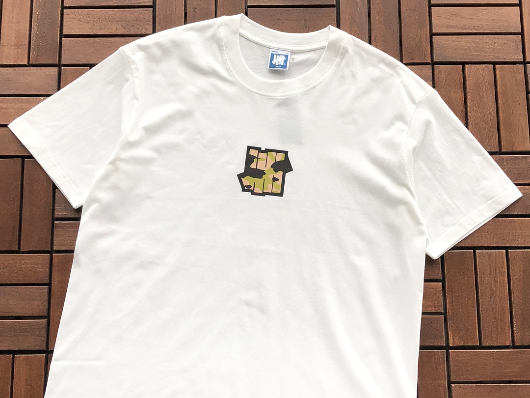 On Running ~85 UNDEFEATED T-SHIRT 55063052 (Im 180CM 68KG Iwear Size L In The Photo) - Image 8