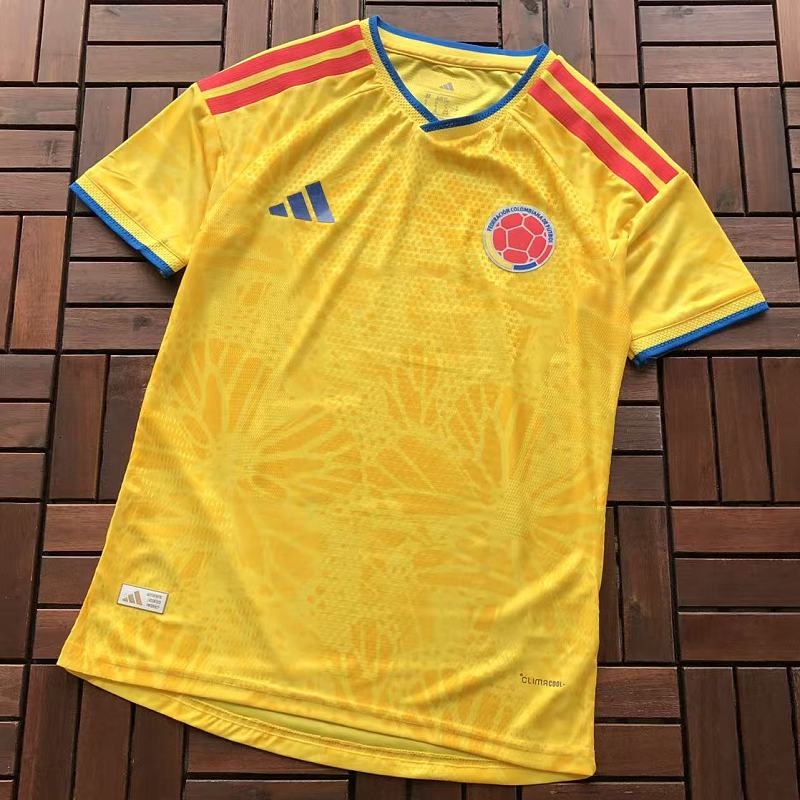 ~69 FOOTBALL T-SHIRT, photo 1