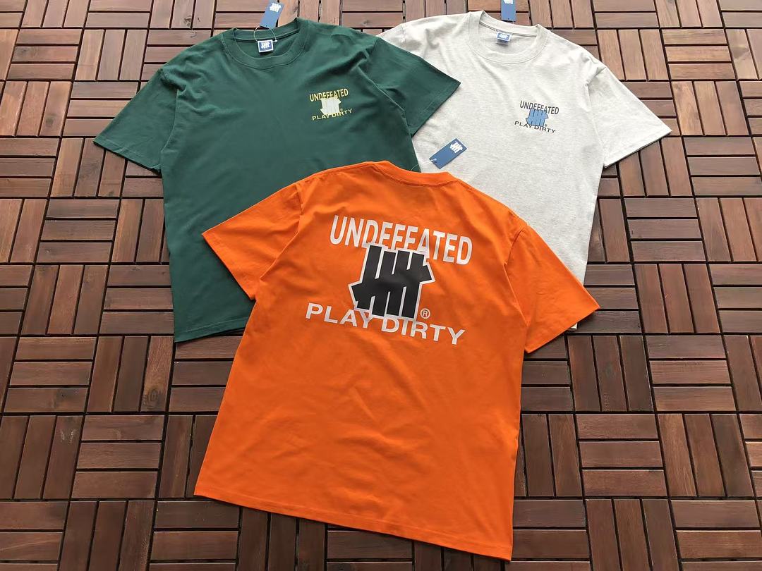 On Running ~85 UNDEFEATED T-SHIRT 55041742 (Im 185CM 80KG Iwear Size L In The Photo) - Image 5