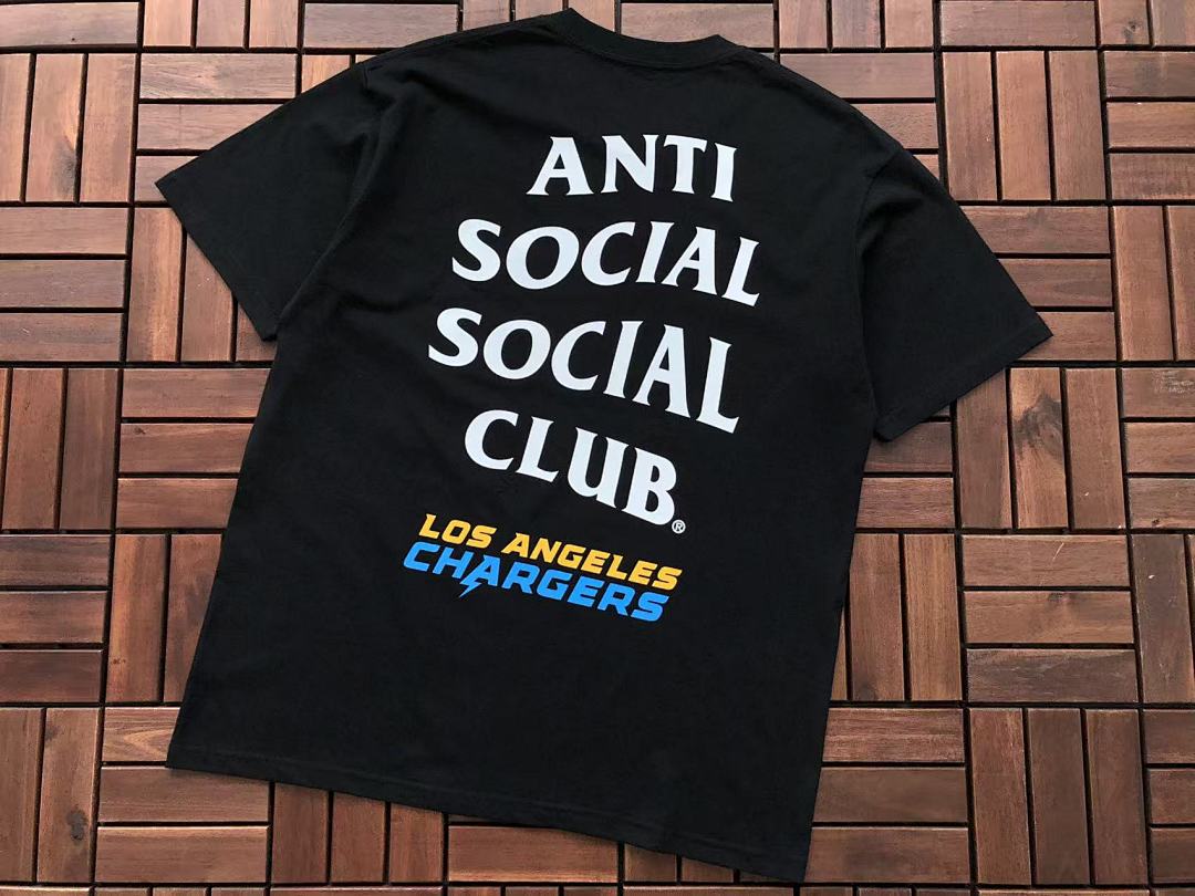 On Running ~85 ANTI SOCIAL CLUB T-SHIRT 55020634 (Im 185CM 70KG Iwear Size L In The Photo) - Image 17