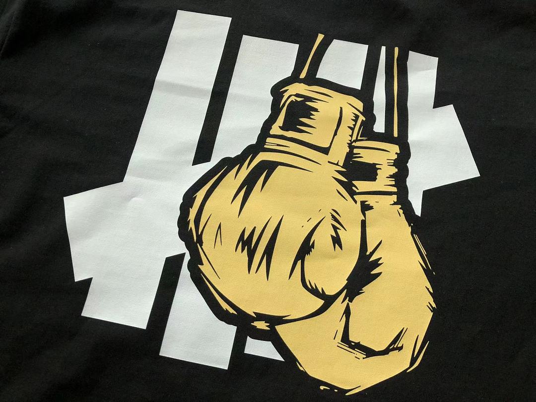 On Running ~ 85 UNDEFEATED T-SHIRT 11123009 (Im 180CM 68KG Iwear Size L In The Photo) - Image 27