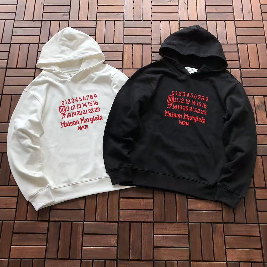 ~125 M🔥IS🔥N M🔥R🔥IE🔥A HOODIE 33101343 (Im 180CM 68KG Iwear Size 46 In The Photo), photo 1