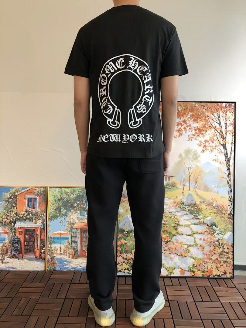 On Running ~109 CH🔥OM🔥 HE🔥RTS T-SHIRT 55022627 (Im 185CM 80KG Iwear Size S In The Photo) - Image 4