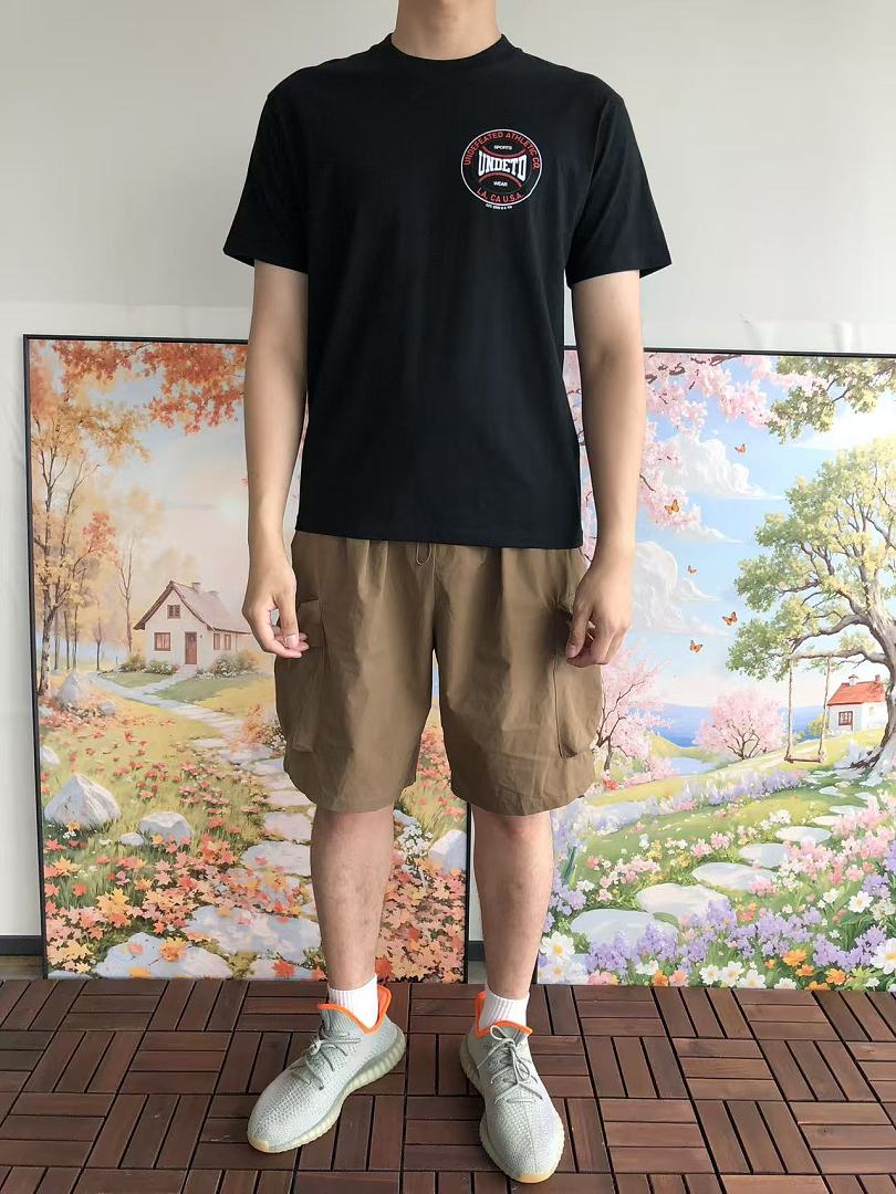 On Running ~85 UNDEFEATED T-SHIRT 55051421 (Im 185CM 80KG Iwear Size M In The Photo) - Image 4