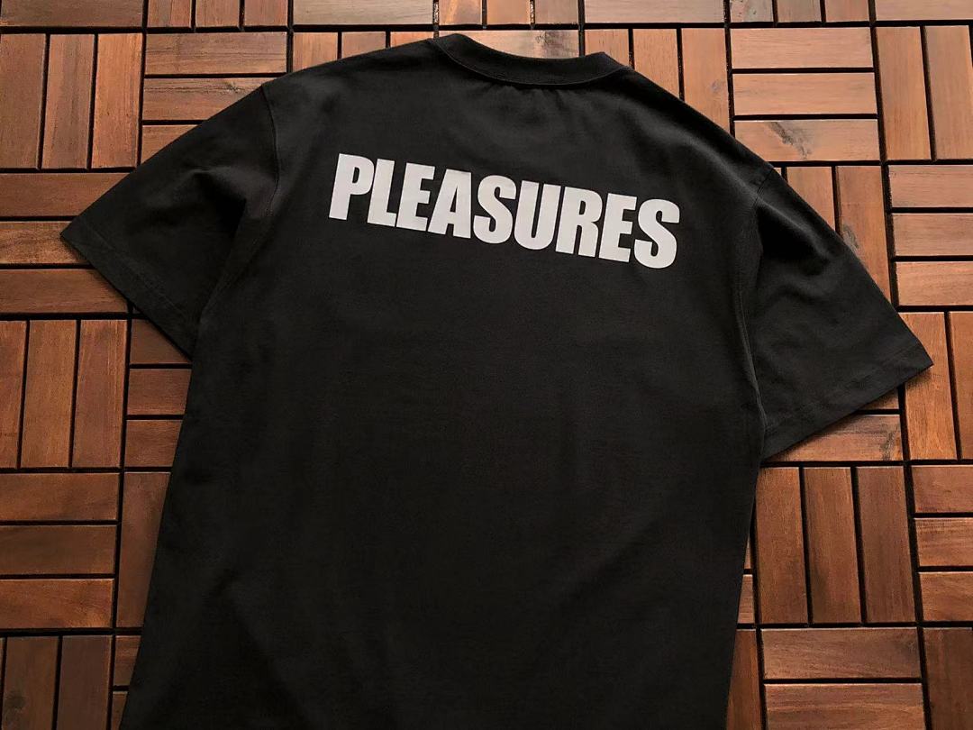 On Running ~95 PLEASURES T-SHIRT 11090246 (Im 171Cm 60Kg I Wear Size L In The Phot) - Image 19