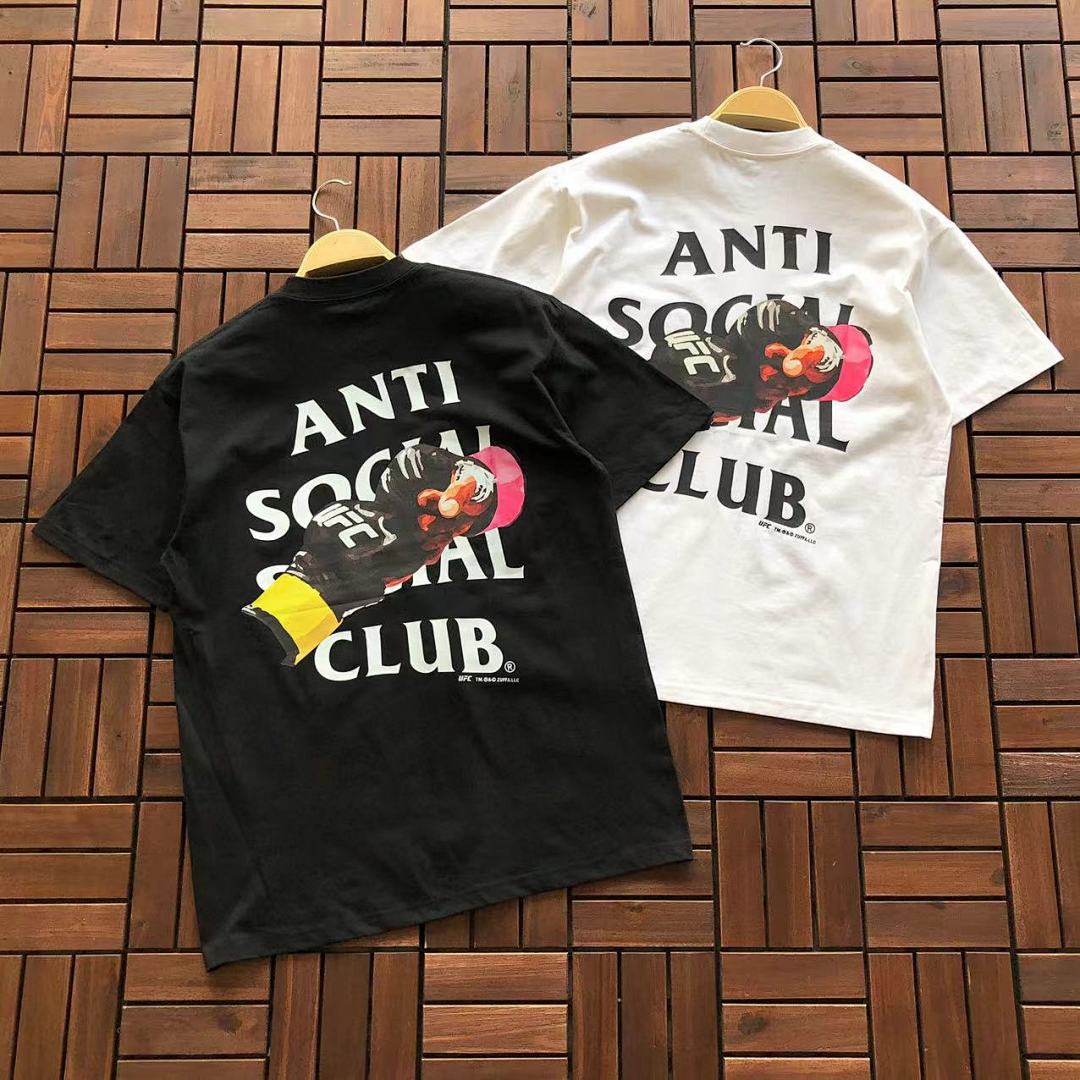 On Running ~88 ANTI SOCIAL CLUB T-SHIRT