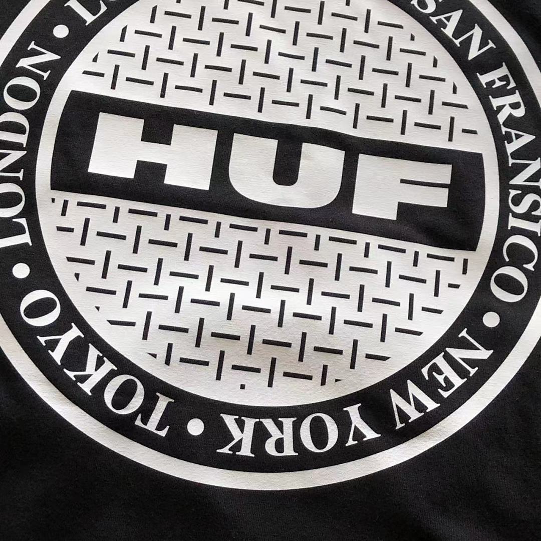 On Running ~85 HUF T-SHIRT - Image 10