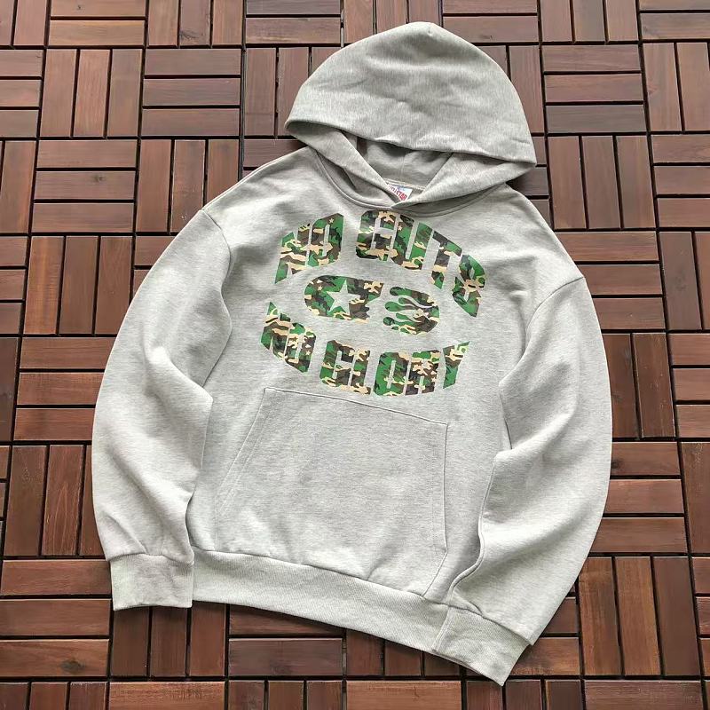 ~ 235 HELLSTAR HOODIE 55060876 (Im 185CM 80KG Iwear Size M In The Photo), photo 1
