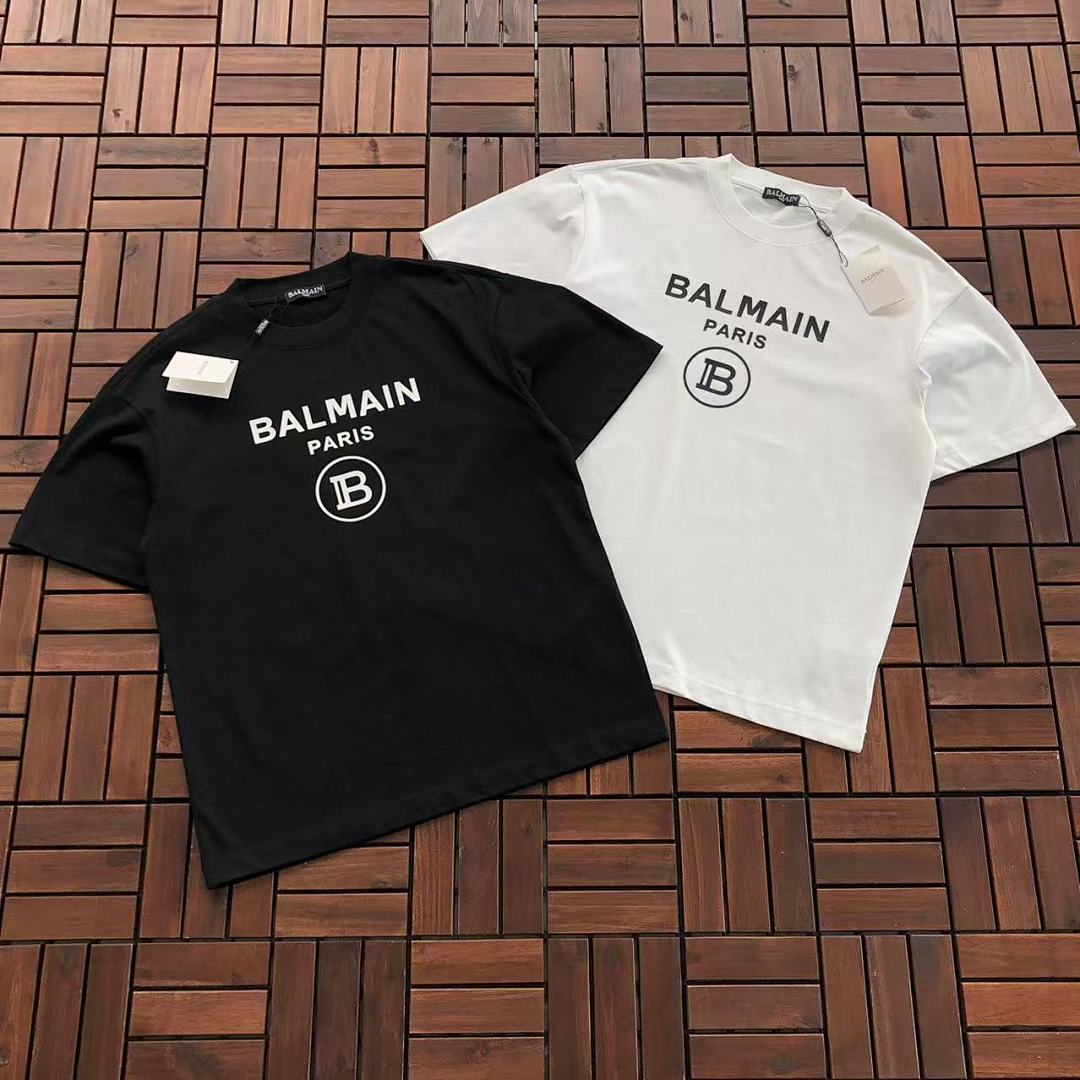 ~169 BALMAIN T-SHIRT 55032601 (Im 176CM 58KG Iwear Size M In The Photo), photo 1