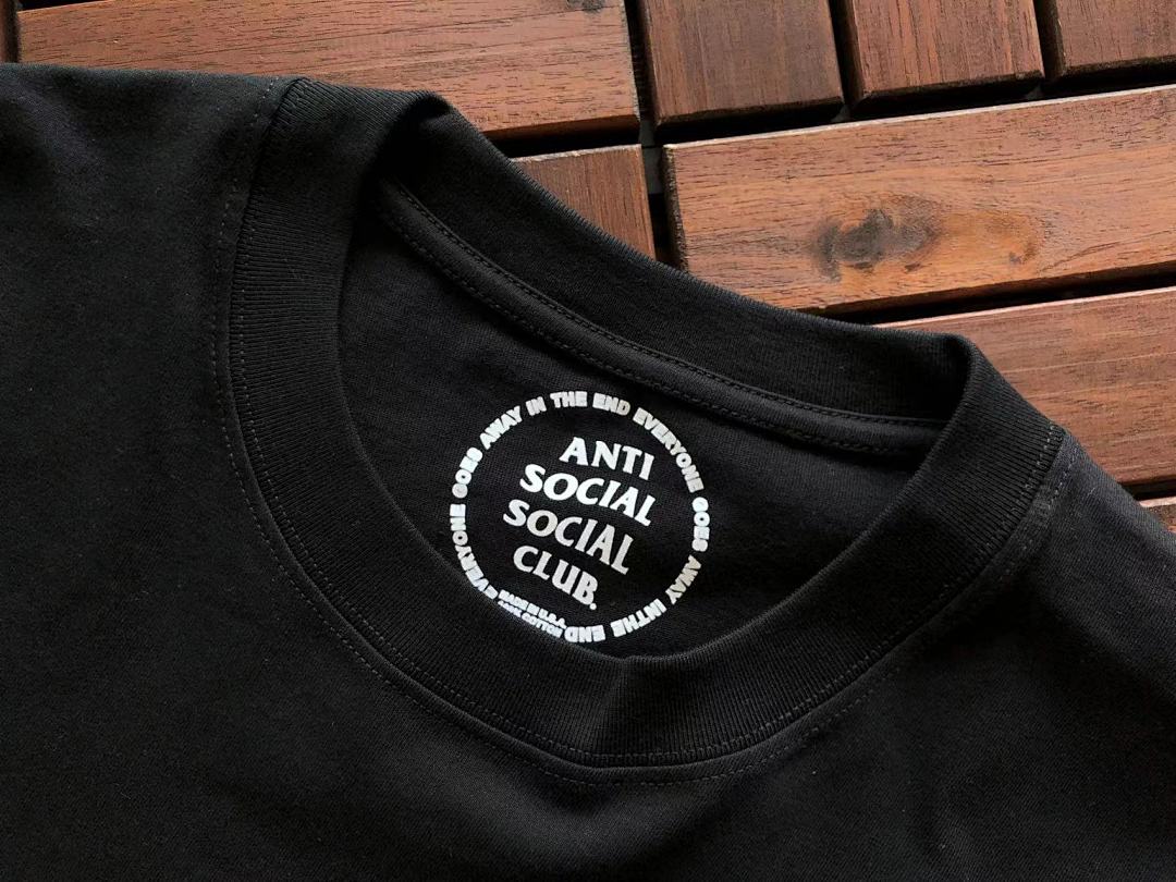 On Running ~89 ANTI SOCIAL CLUB T-SHIRT - Image 24