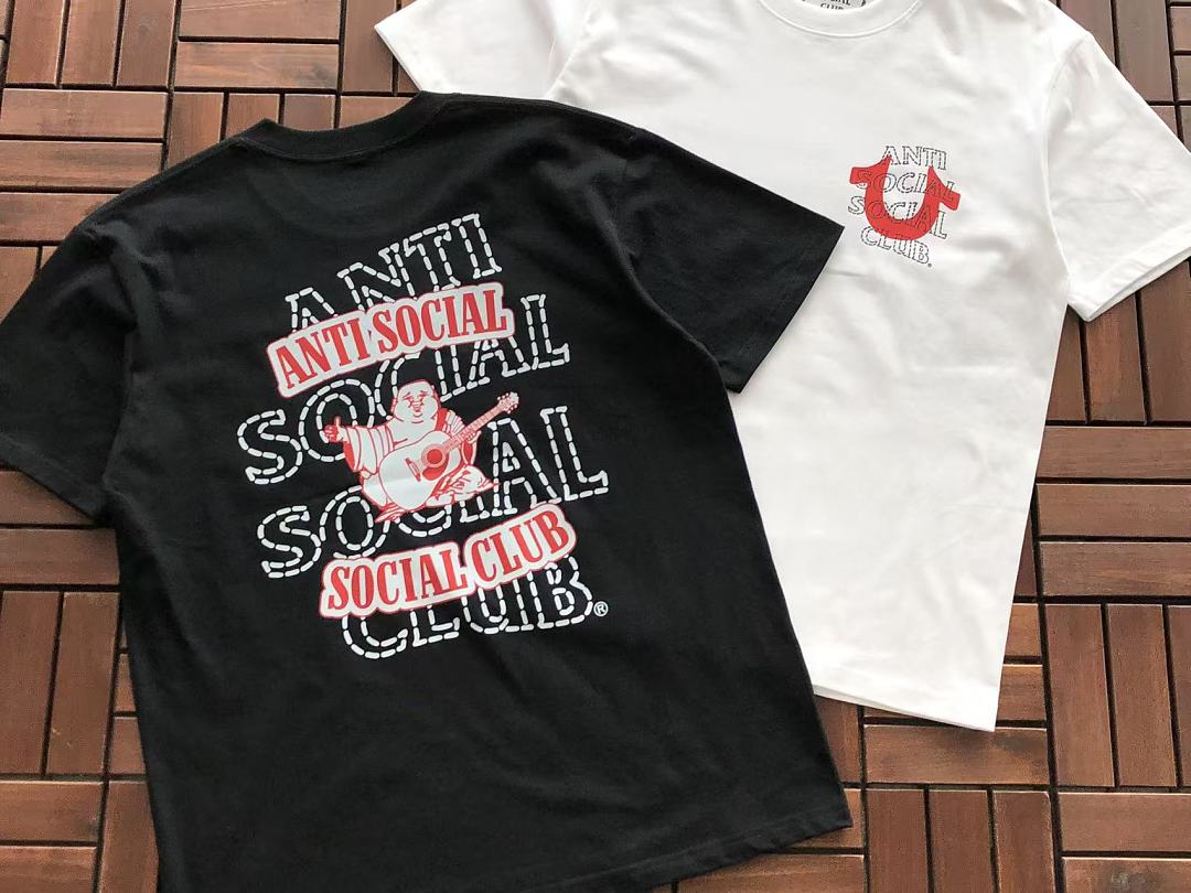 On Running ~85 ANTI SOCIAL CLUB T-SHIRT 55041624 (Im 185CM 70KG Iwear Size M In The Photo) - Image 6