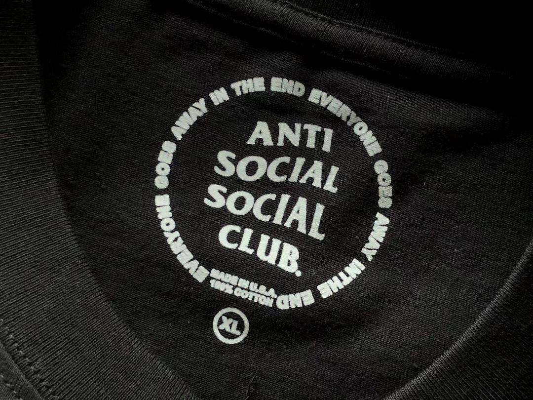 On Running ~89 ANTI SOCIAL CLUB T-SHIRT - Image 28