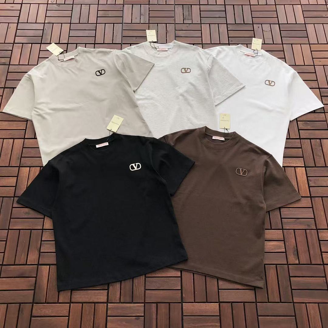 ~175 VALENTINO T-SHIRT 66011232 (Im 185CM 80KG Iwear Size M In The Photo), photo 1