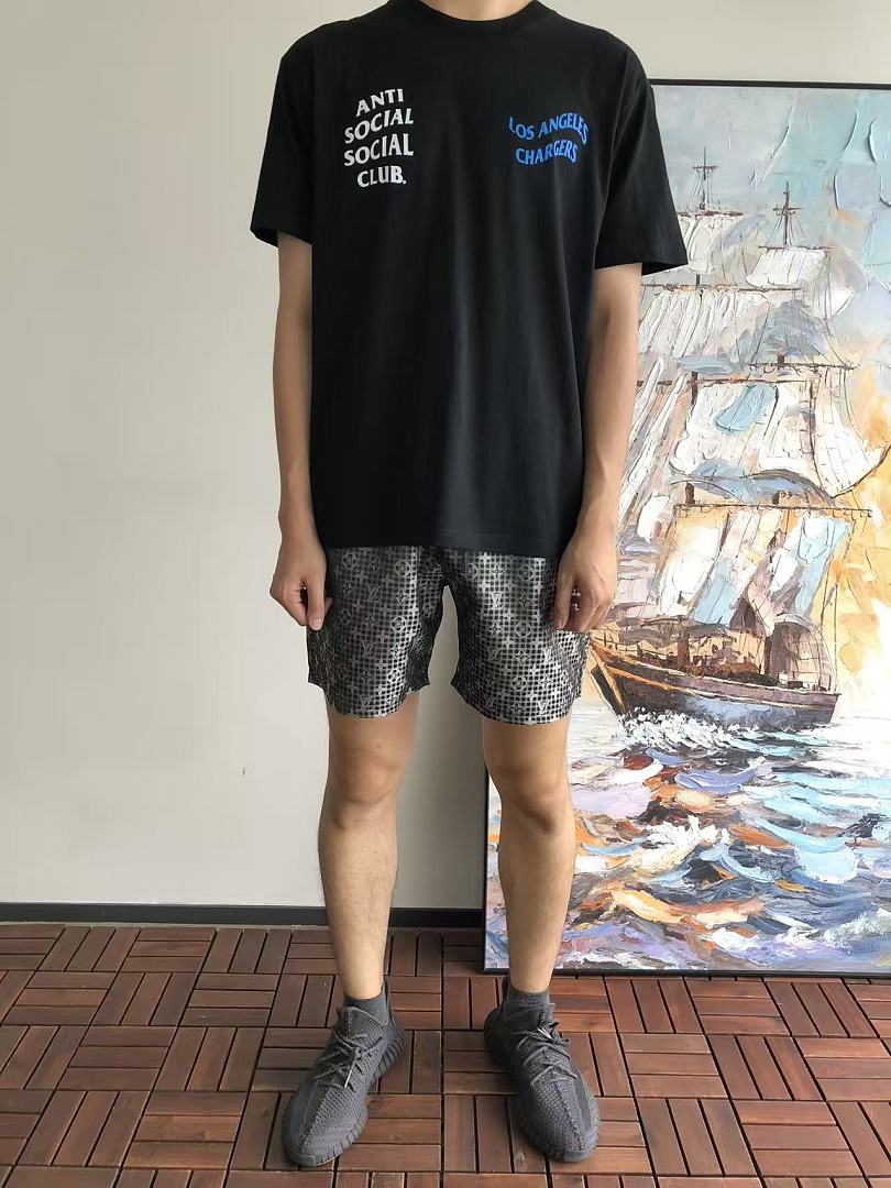 On Running ~ 85 ANTI SOCIAL CLUB T-SHIRT 55051910 (Im 185CM 70KG Iwear Size M In The Photo) - Image 3