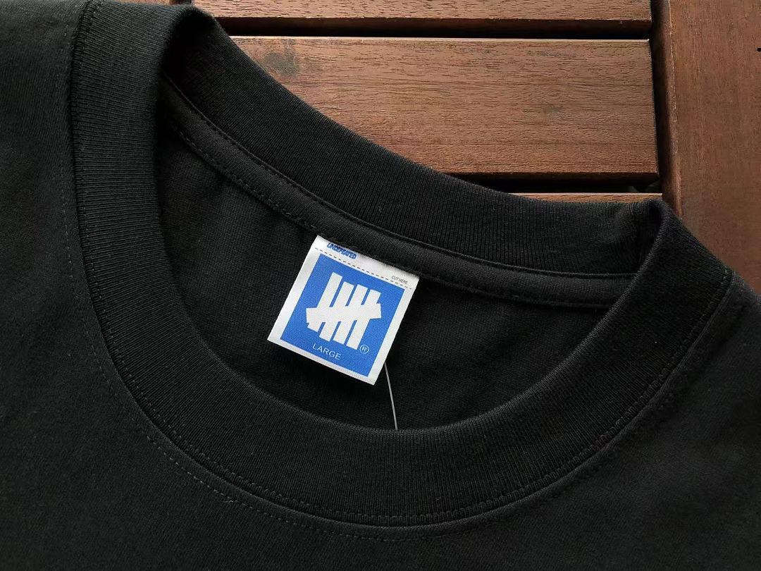 On Running ~ 85 UNDEFEATED T-SHIRT 11123012 (Im 180CM 68KG Iwear Size L In The Photo) - Image 20