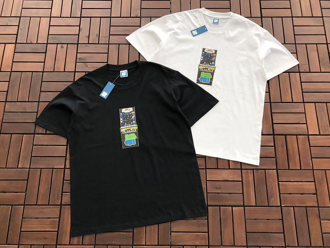 On Running ~85 UNDEFEATED T-SHIRT 55070651 (Im 185CM 80KG Iwear Size L In The Photo) - Image 5