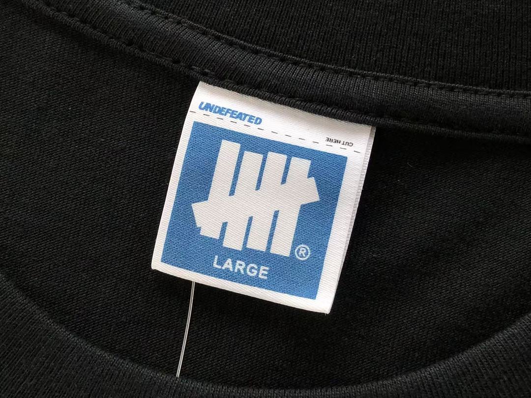 On Running ~ 85 UNDEFEATED T-SHIRT 55070694 (Im 185CM 80KG Iwear Size L In The Photo) - Image 26