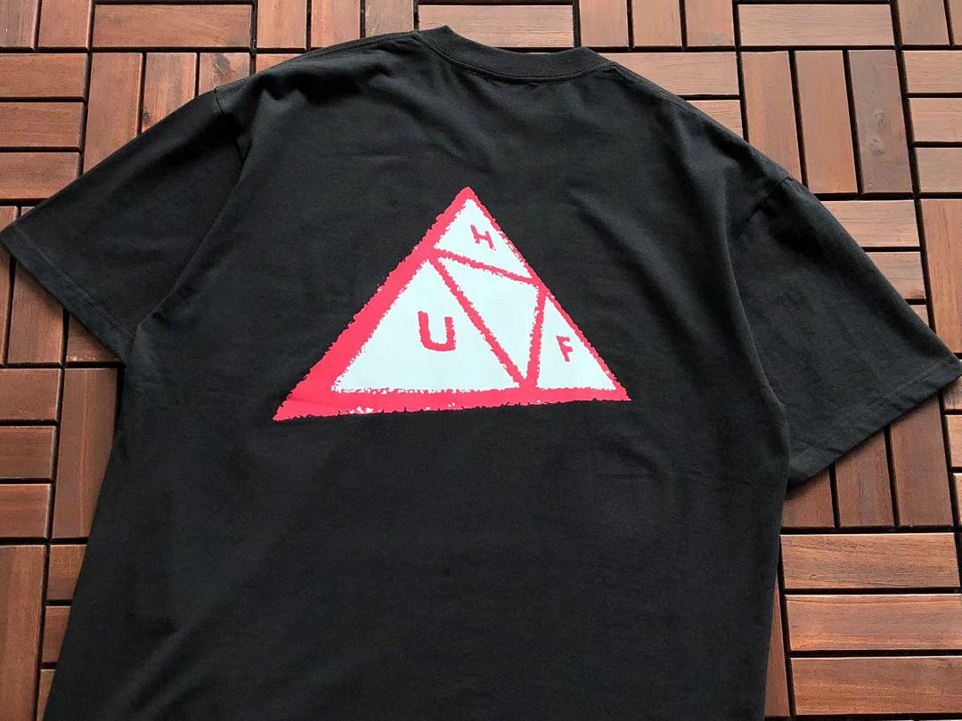 On Running ~95 HUF T-SHIRT - Image 6