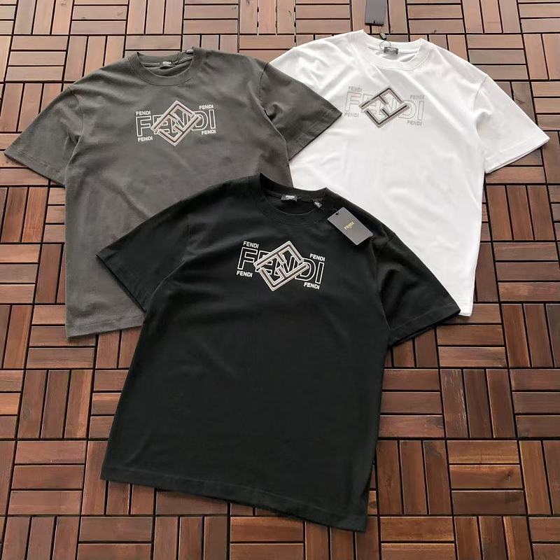 ~ 119 F🔥🔥D🔥 T-SHIRT 55062824 (Im 185CM 70KG Iwear Size L In The Photo), photo 1