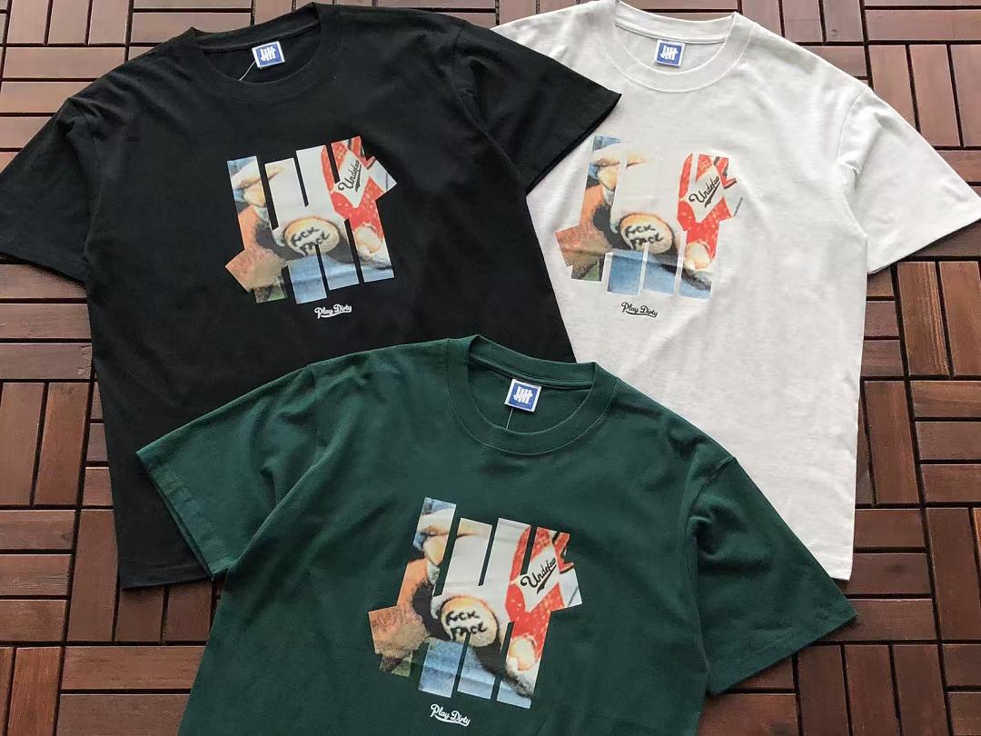 On Running ~85 UNDEFEATED T-SHIRT 55071604 (Im 185CM 70KG Iwear Size M In The Photo) - Image 6