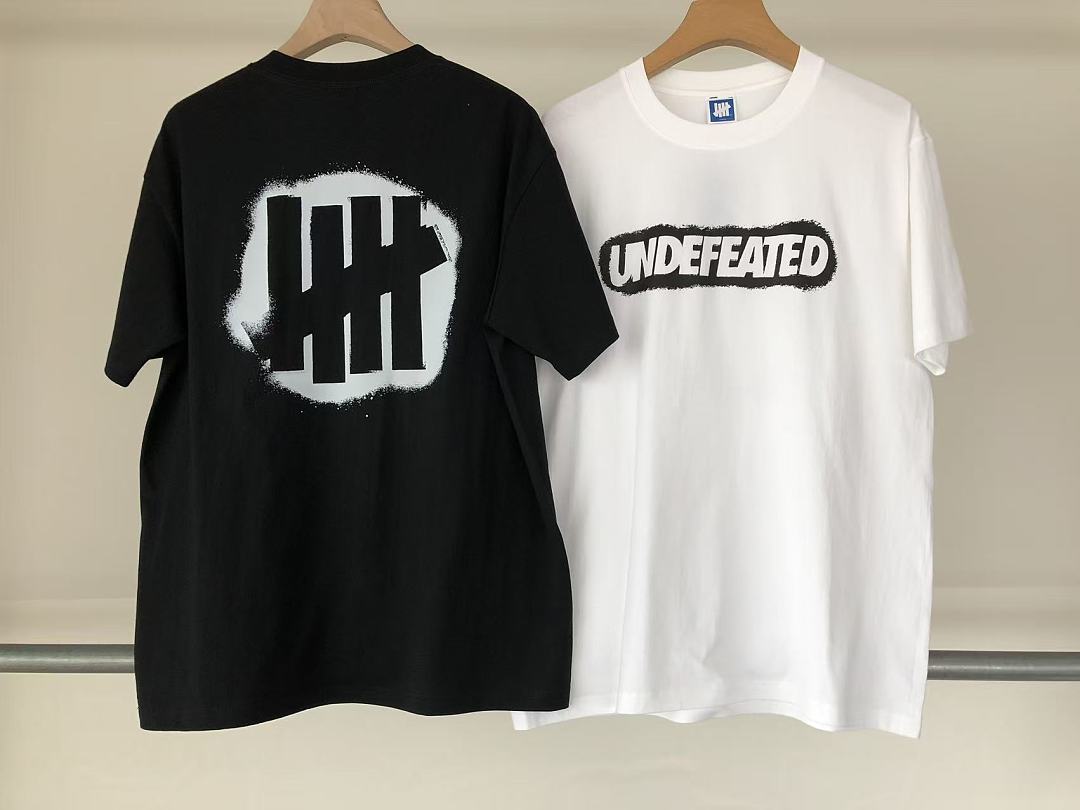 On Running ~85 UNDEFEATED T-SHIRT 55062761 (Im 180CM 68KG Iwear Size L In The Photo) - Image 22