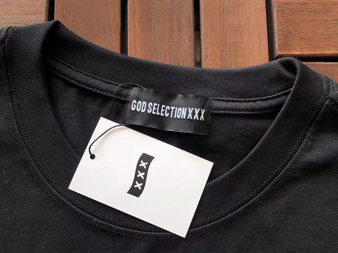 On Running ~115 GOD SELECTION XXX T-SHIRT - Image 17