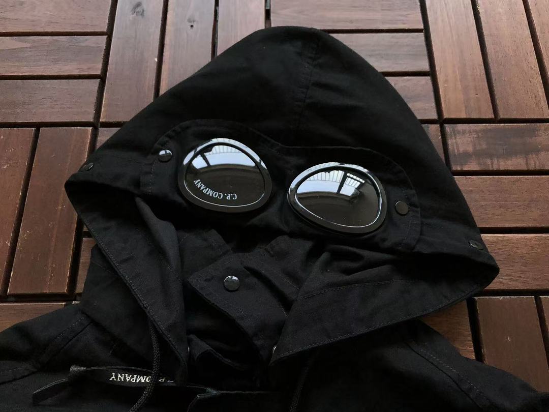 Other ~879 ~C.P. DOWN JACKET 11120528 (Im 180CM 68KG Iwear Size 48 In The Photo) - Image 26