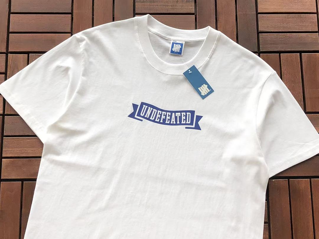 On Running ~85 UNDEFEATED T-SHIRT 55051434 (Im 185CM 80KG Iwear Size M In The Photo) - Image 9