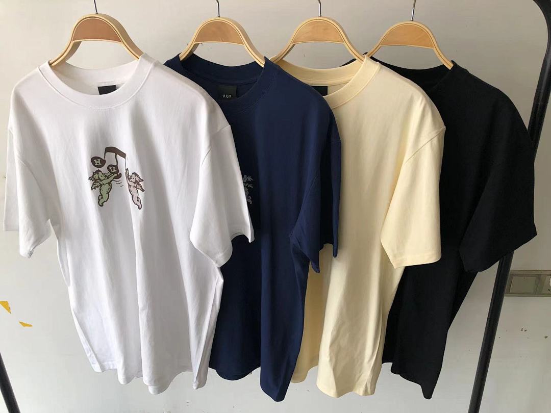 On Running ~85 HUF T-SHIRT - Image 26