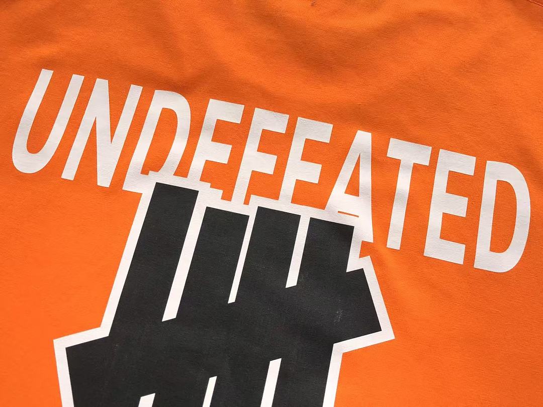 On Running ~85 UNDEFEATED T-SHIRT 55041742 (Im 185CM 80KG Iwear Size L In The Photo) - Image 20