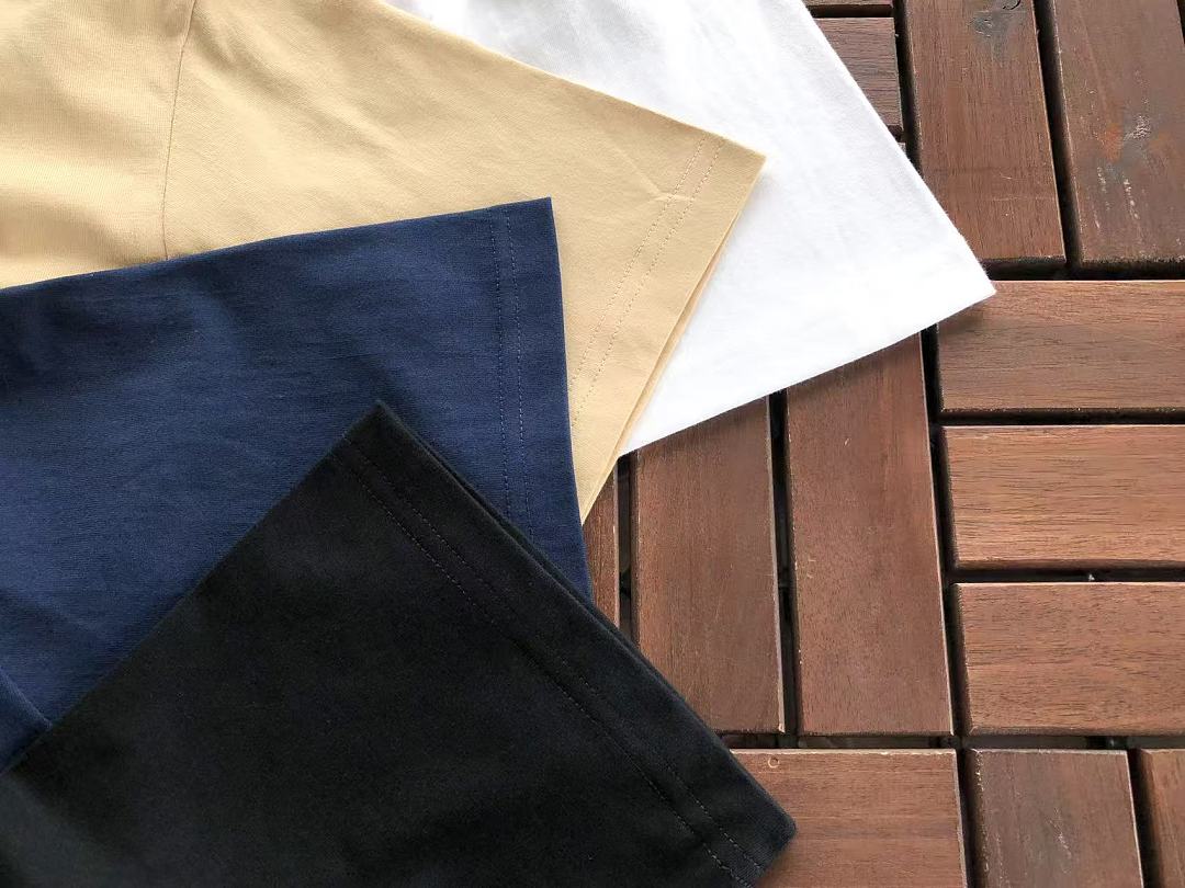 On Running ~85 UNDEFEATED T-SHIRT 55070613 (Im 185CM 80KG Iwear Size L In The Photo) - Image 18