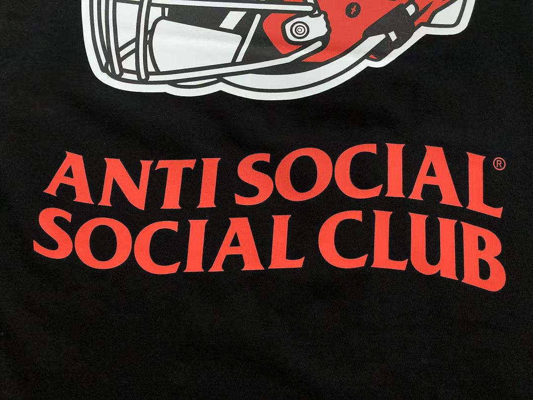 On Running ~85 ANTI SOCIAL CLUB T-SHIRT 55051875 (Im 185CM 70KG Iwear Size M In The Photo) - Image 17