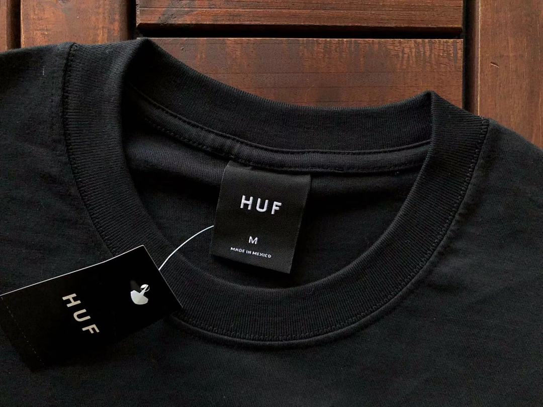 On Running ~85 HUF T-SHIRT - Image 15