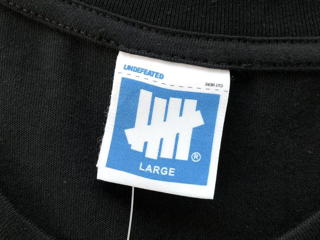 On Running ~85 UNDEFEATED T-SHIRT 55070618 (Im 185CM 80KG Iwear Size L In The Photo) - Image 20