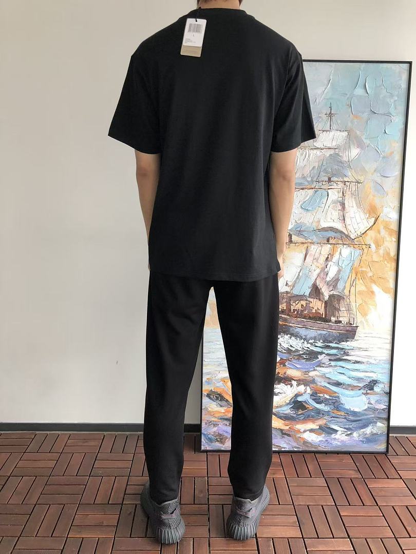On Running ~95 C🔥RH🔥RTT T-SHIRT 55051761 (Im 185CM 70KG Iwear Size L In The Photo) - Image 4