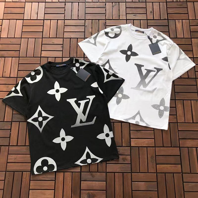 Other ~109 L🔥T-SHIRT 77012906 (Im 176CM 58KG Iwear Size M In The Photo), photo 1