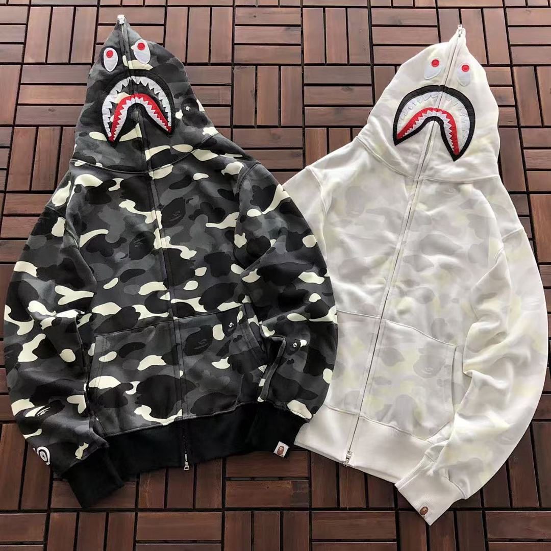 Bape ~215 BAPE HOODIE 11113002 (Im 176CM 58KG Iwear Size M In The Photo), photo 1