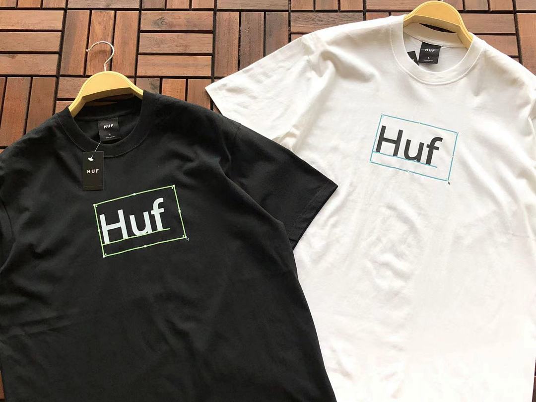 On Running ~85 HUF T-SHIRT - Image 4
