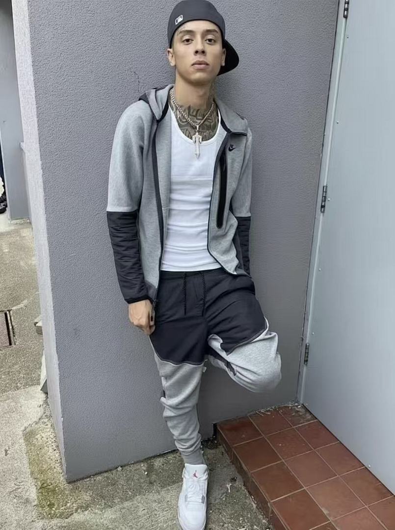 Other š„SALEš„ 119 Nš„Kš„HOODIE 88031941 (Im 185CM 68KG Iwear Size XL In The Photo)
