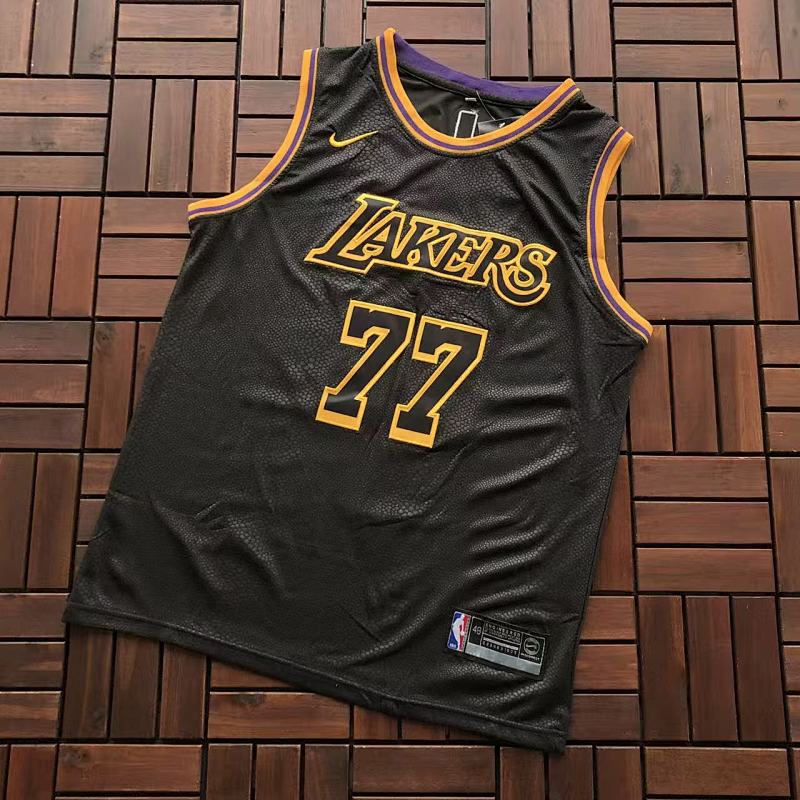 Other ~79 NBA BASKETBALL 88040458 (Im 176CM 58KG Iwear Size M In The Photo), photo 1