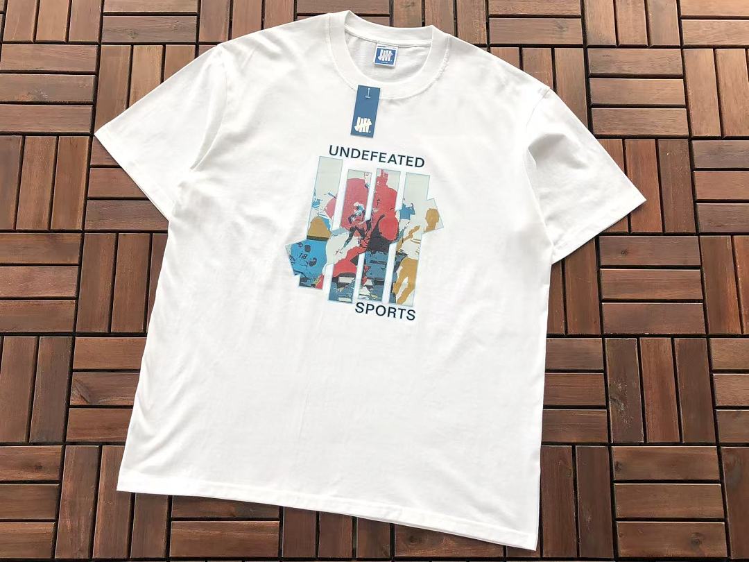 On Running ~ 85 UNDEFEATED T-SHIRT 55063065 (Im 180CM 68KG Iwear Size L In The Photo) - Image 7