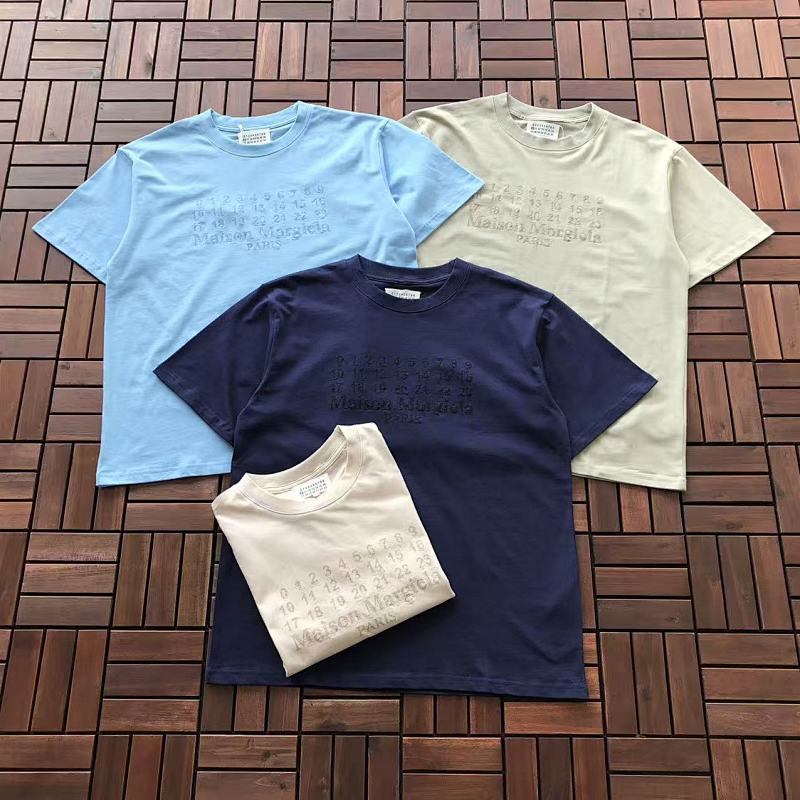 ~79 M🔥IS🔥N M🔥R🔥IE🔥A T-SHIRT 33101336 (Im 180CM 68KG Iwear Size 46 In The Photo), photo 1