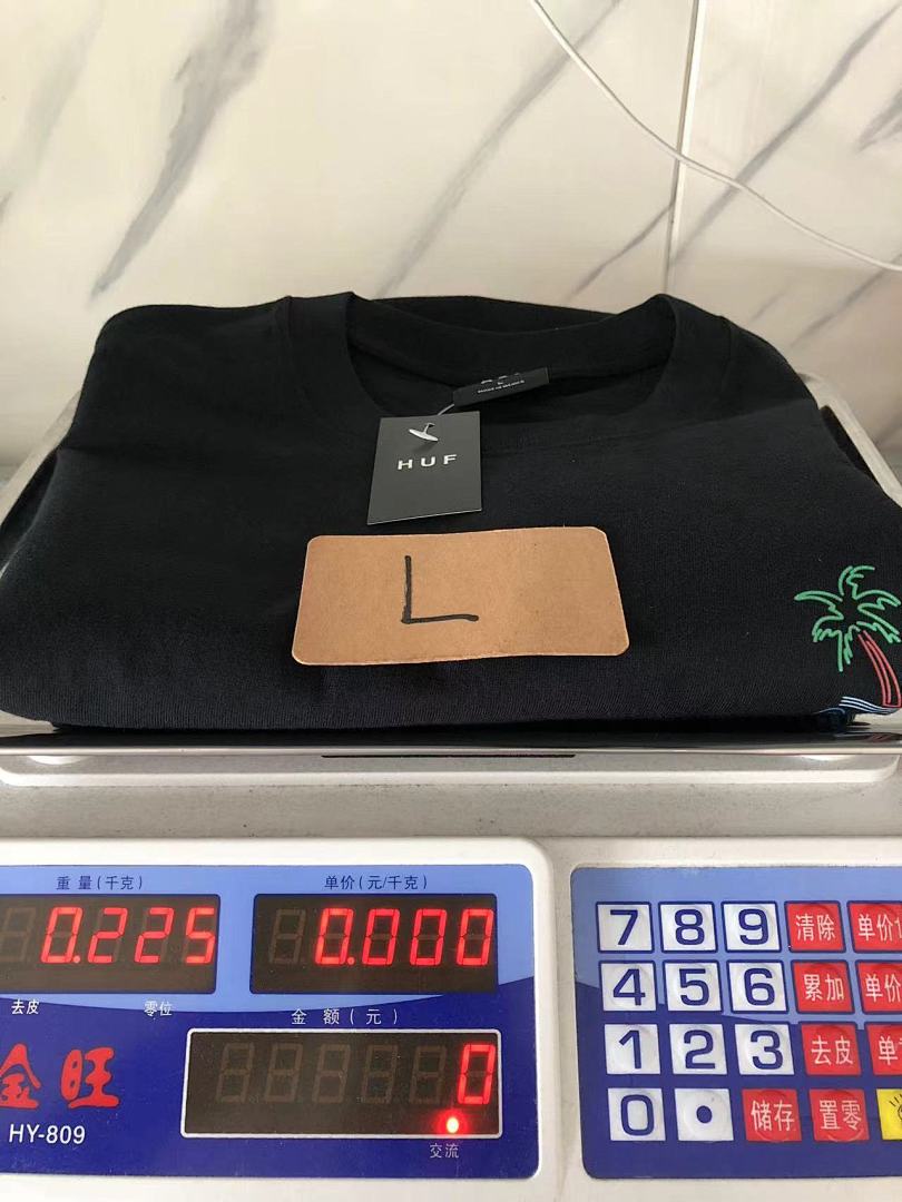 On Running ~85 HUF T-SHIRT - Image 31