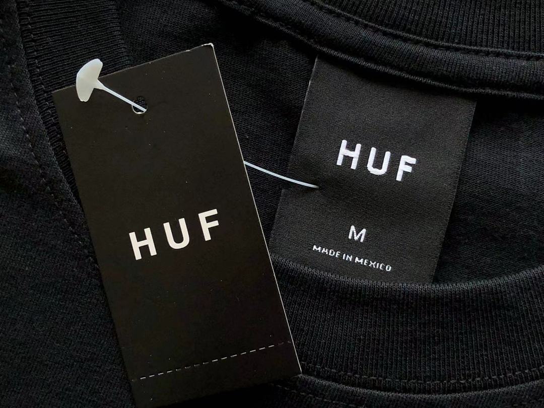 On Running ~98 HUF T-SHIRT - Image 21
